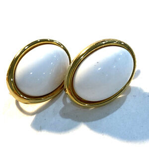 Vintage clip on earrings goldtone white enamel ovals retro conservative classics
